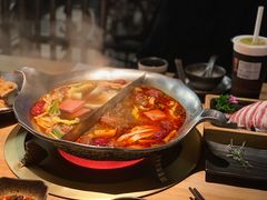 -湊湊火锅·茶憩(杭州湖滨银泰in77店)