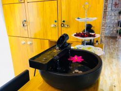 前台-明洞造型精品烫染