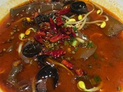 -渝是乎酸菜鱼(龙旗购物中心店)