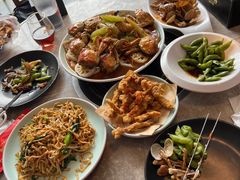-沪小胖小龙虾(淮海中路旗舰店)