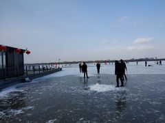 -人民防洪胜利纪念塔