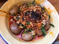-拈签一笑黄牛肉辣卤串串