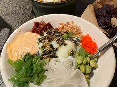 -三出山火锅(南京万象天地店)