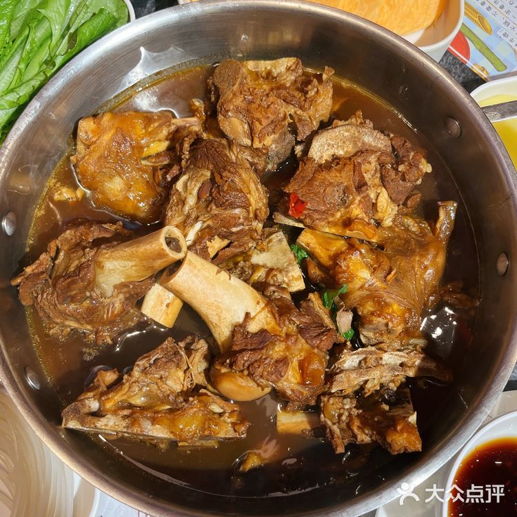 北京探店|可以吸骨髓的羊棒骨果然又香又滋补！  