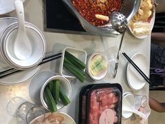 -尚品海鲜肥牛自助火锅(湖明店)