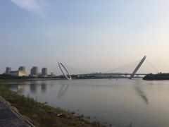 -南京眼步行桥