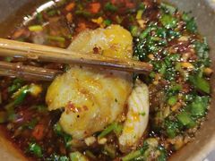 -肖肖酸萝卜鱼火锅(总店)