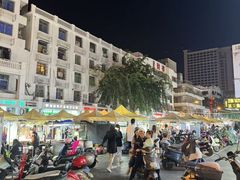 -海大南门夜市(海富街店)