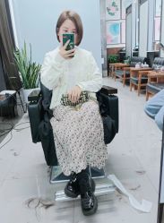 -FRIDAY星期五专业美发沙龙