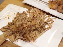 -欢乐牧人蒙古炭烤羊腿(四平路店)