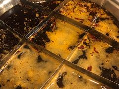 -邓莽子老火锅(中兴路总店)
