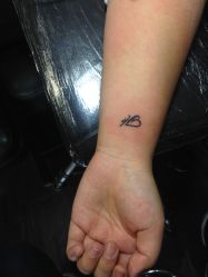 点击看大图 -刺客纹画纹身·洗纹身·穿孔饰品