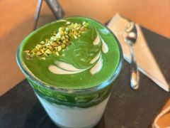 -luutosa  cafe & tea 鹿兔山