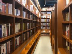 -博览书店(越秀悦汇天地店)