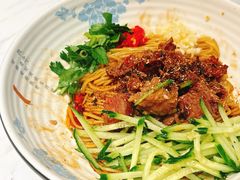 -康师傅私房牛肉面(申虹店)