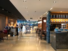 -上海龙之梦万丽酒店