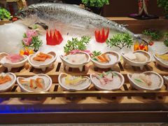 -梨花甄选自助烤肉(小寨原力场店)