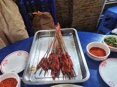 -牛华周记麻辣烫起源店