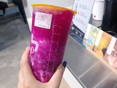 红果小姐姐-CoCo都可(燕塘店)
