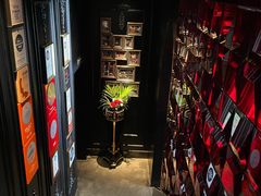 -弦月窗LUNETTE BY AMANDA(复兴路店)