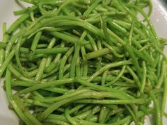 腊肉泥蒿-湖锦酒楼·32年地道湖北菜(光谷店)