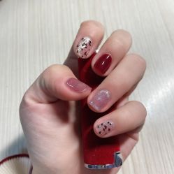 -兔兔妹款式美甲美睫