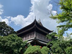 -龙华寺