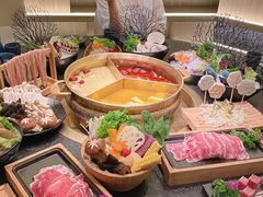 -湊湊火锅·茶憩(打浦桥日月光店)