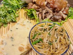 二姐夫盖帘肘子-粗粮人家·东北菜(洋桥店)