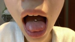 -龙之吻专业刺青·手工耳洞·纹身去色