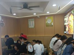 -叶伟胡辣壳面(两路口店)
