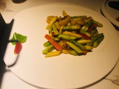 -姜君·千岛湖鱼头馆(浦东大道店)
