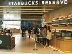 -星巴克臻选(上海合生汇1F店)