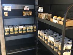 面包甜点陈列柜-野上麦田(中贸广场店)