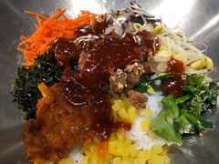 烤牛肉拌饭-梨花牛肉汤饭(仁恒伊势丹店)