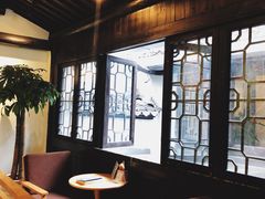 -猫的天空之城概念书店(杭州南宋御街店)