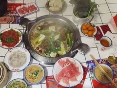 -喜悦小串丹东小黄牛海鲜烧烤大排档(民主广场店)