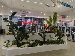 -英派斯健身旗舰店(海信国际中心馆)