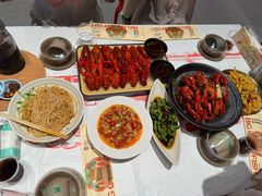 -肥肥虾庄·金牌油焖大虾(杨园滨江时代walk店)