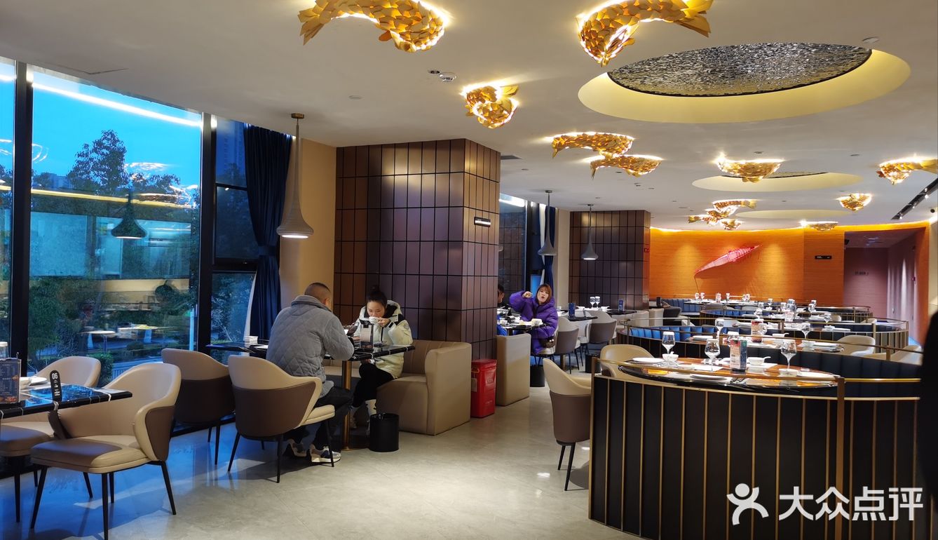 荆州餐饮的金字塔
