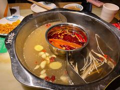 养生菌汤锅-九宫格重庆火锅(北国商城店)
