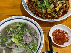 -杨三孃跷脚牛肉(美洲花园店)