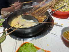 -钢管厂五区小郡肝串串香火锅(梅川路店)