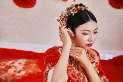 -拉瑞娜LaReine婚纱礼服高级定制