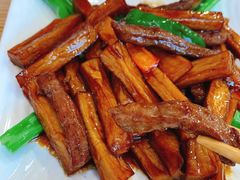 鲍菇菜心炒牛柳-粤仔湾砂锅粥(阳光店)