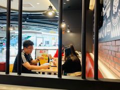 -汉堡王(下沙银泰店)