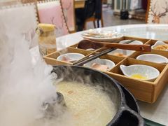 -飞虎过桥米线(翠湖店)