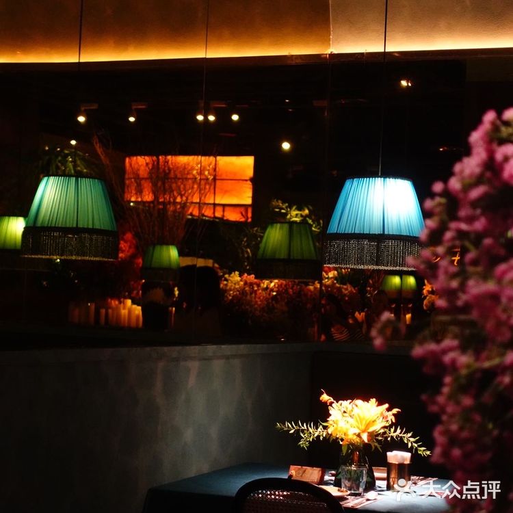 莫奈花园般绝美梦幻餐厅美哭