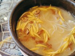 -桥香园过桥米线(国贸店)