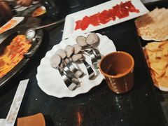 手工鲜牛肉滑-宽板凳老灶火锅(簋街店)